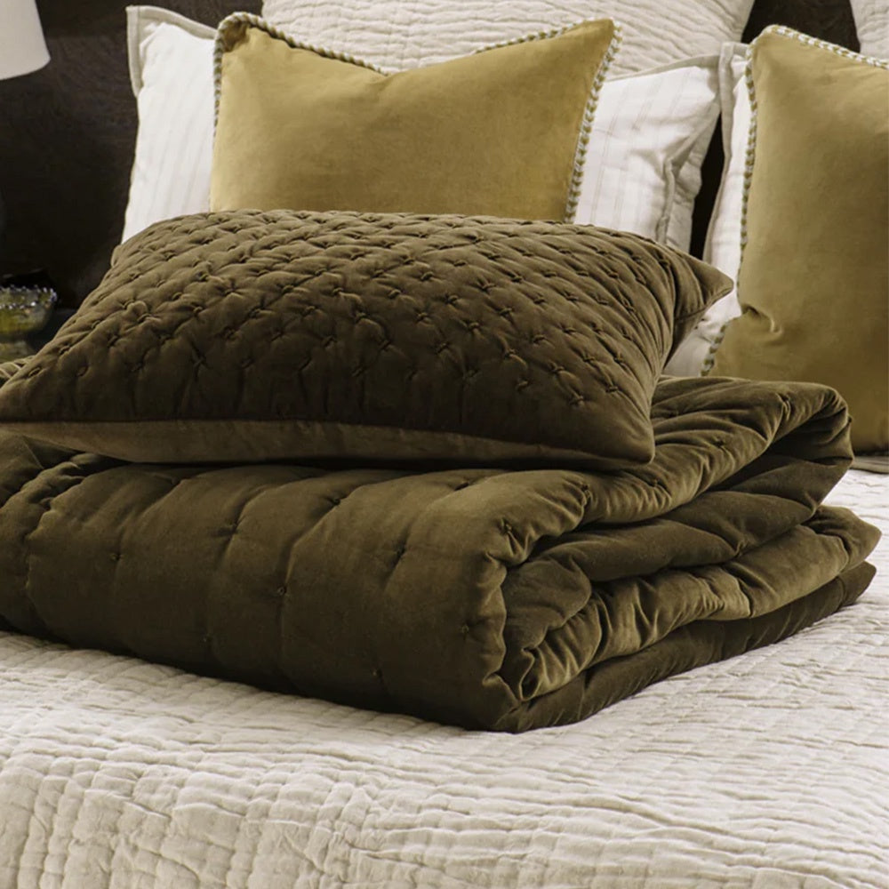Mica Deep Moss Comforter