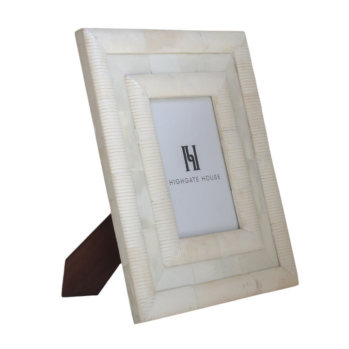 Double Border Bone Frame