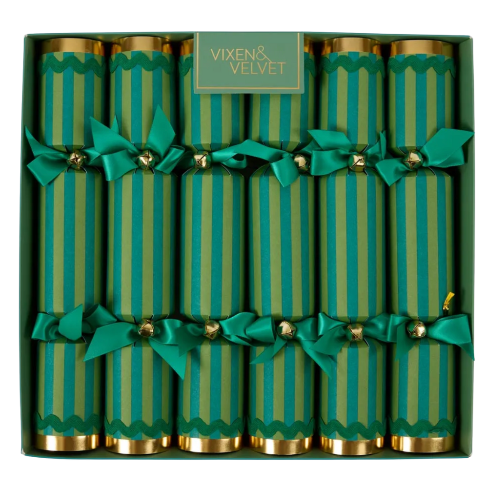 6 green striped Christmas crackers in a box 