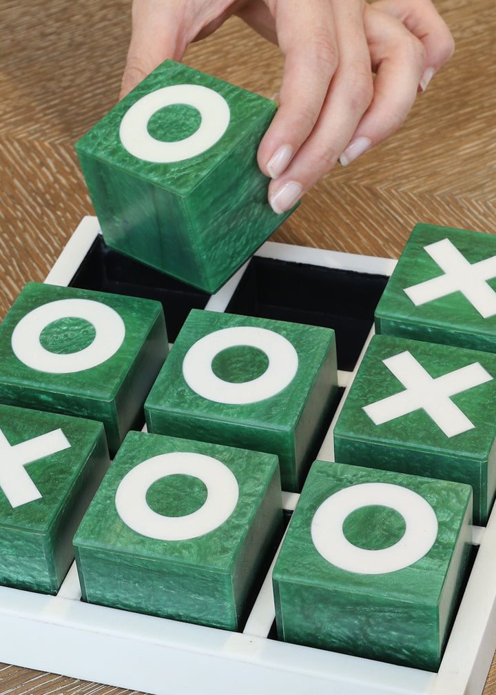 Green & Bone Tic Tac Toe