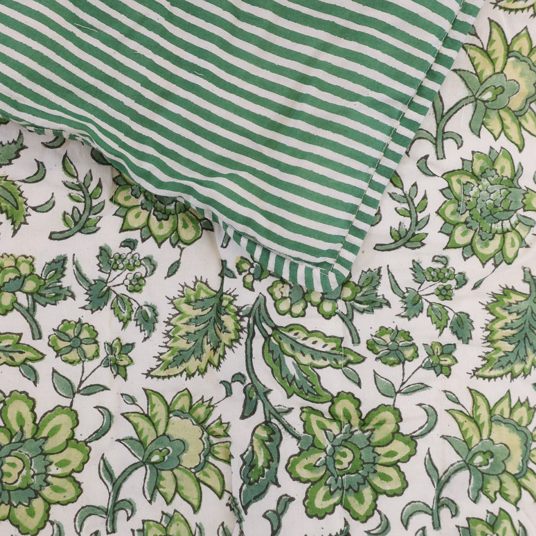Herb Green Floral & Stripe Quilt K