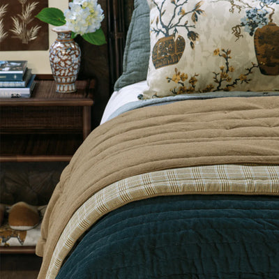 Mica Hazel Comforter Sml