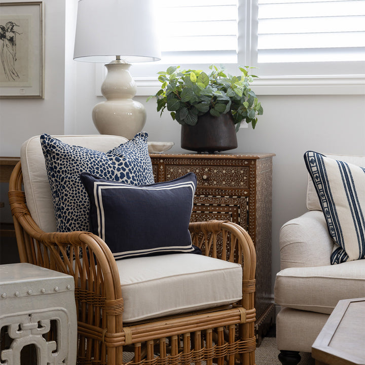 Navy Rect Cushion Stripe Border
