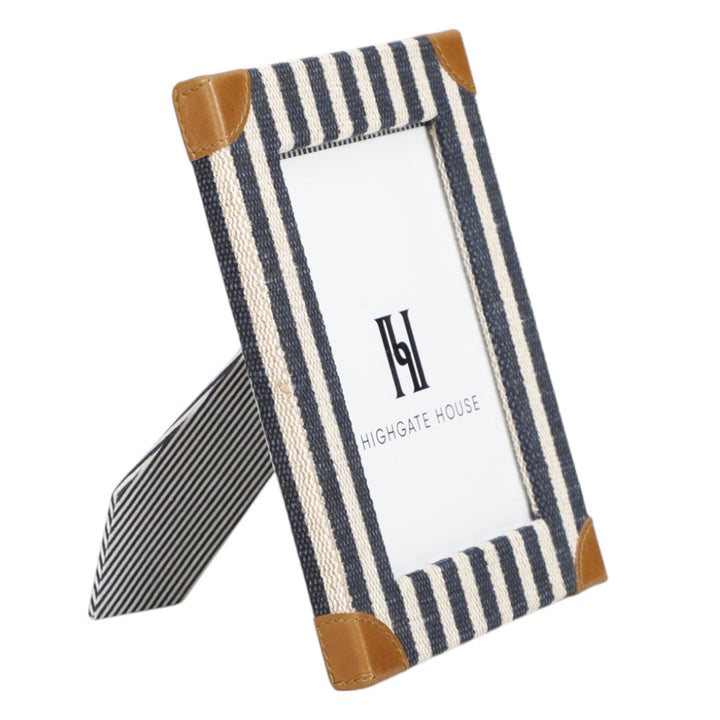 Oliver Navy Stripe Frame
