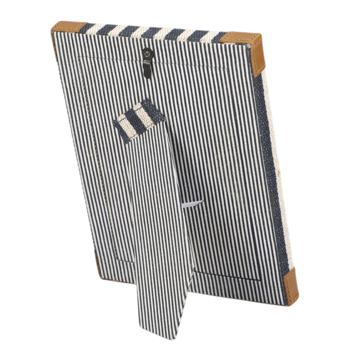 Oliver Navy Stripe Frame