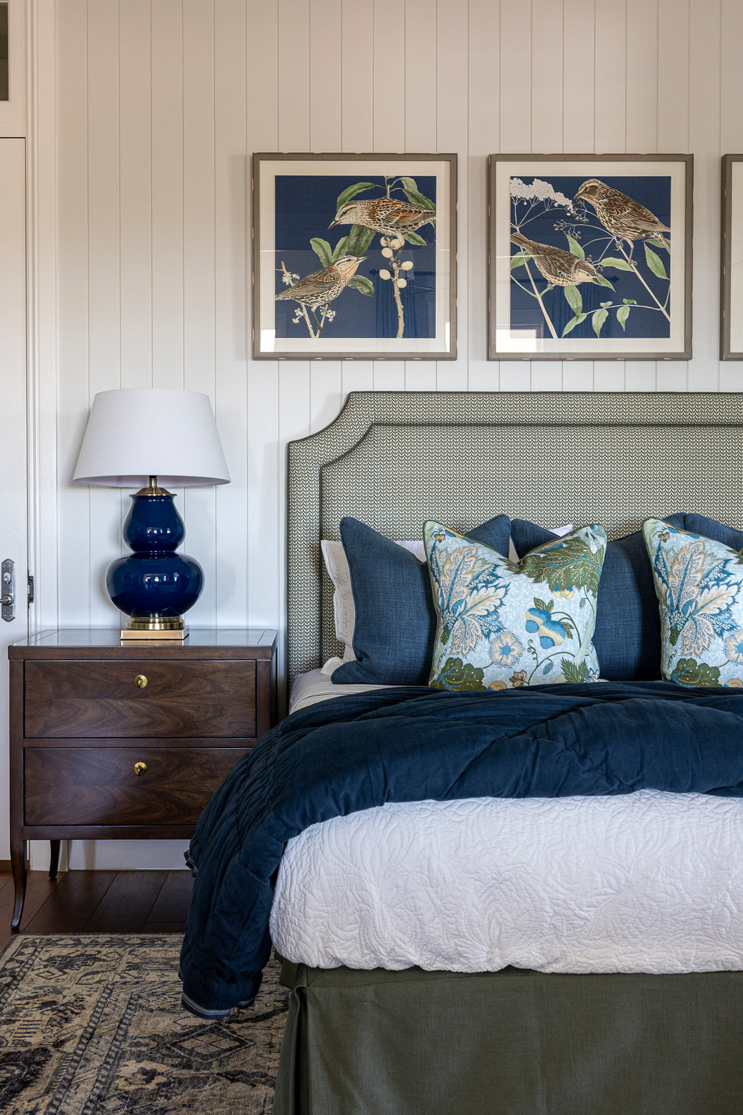 Ophelia Dark Bedside Table