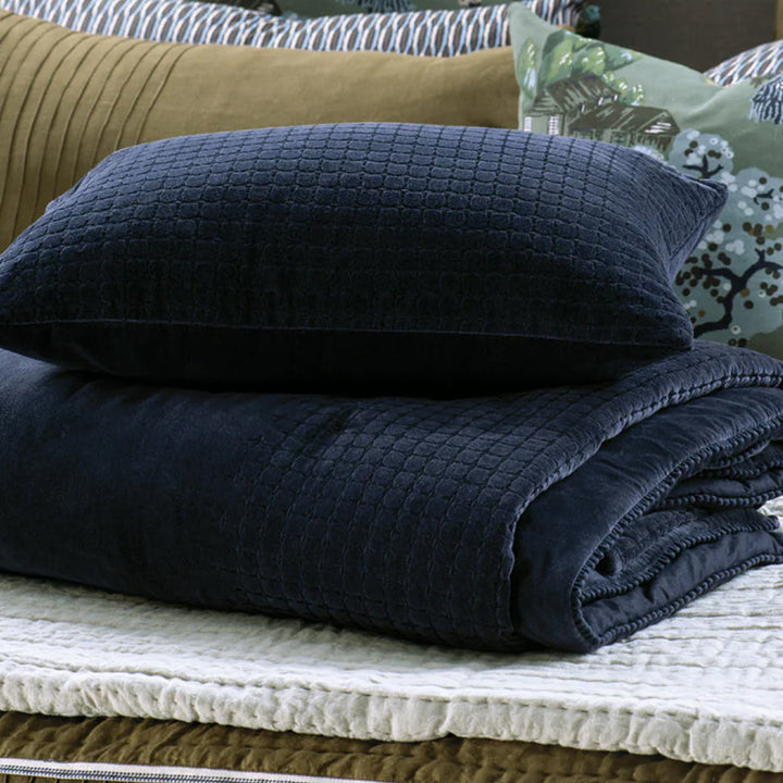 Petalo Indigo Comforter