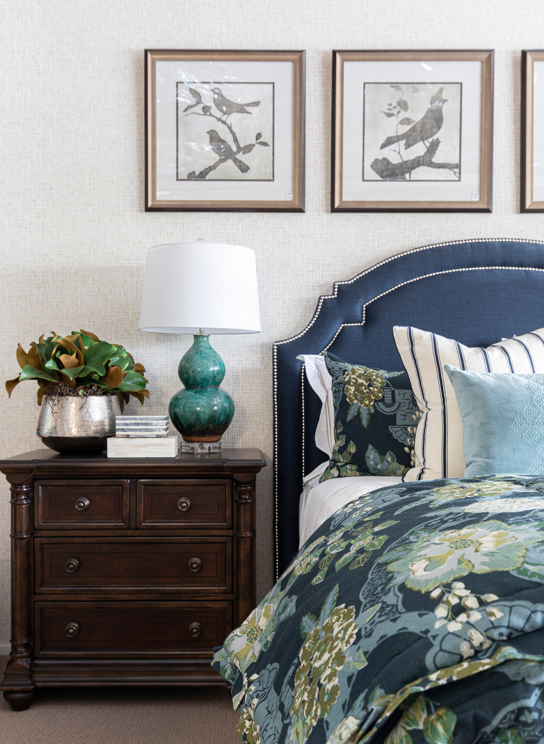Manhattan Bedside Table