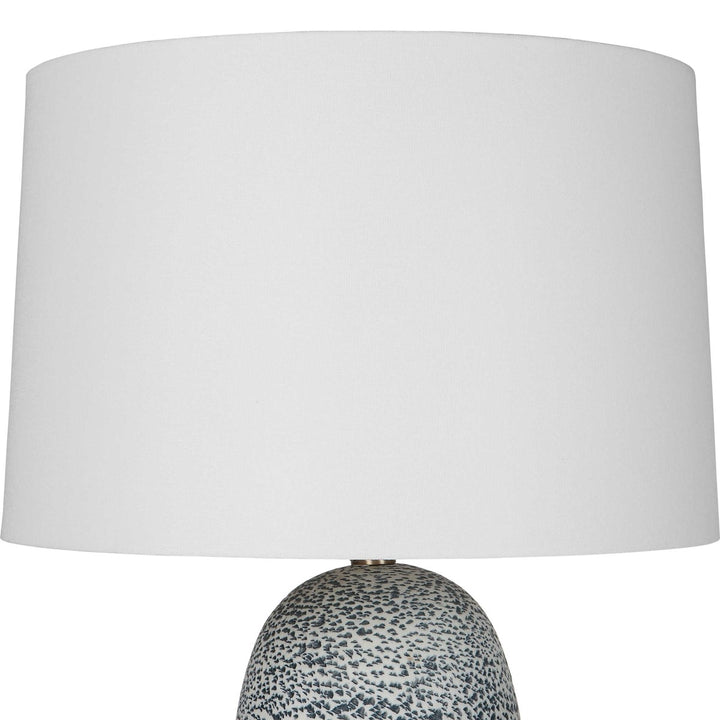 Peanut Table Lamp